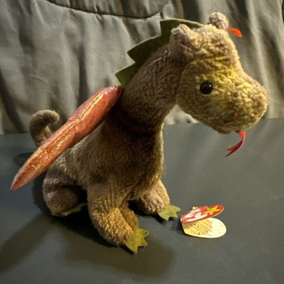 TY Beanie Buddy Scorch the Dragon 1999 - Picture 8 of 13